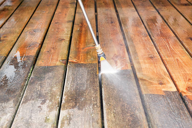 Deck Cleaning Services in Clarksville, AR